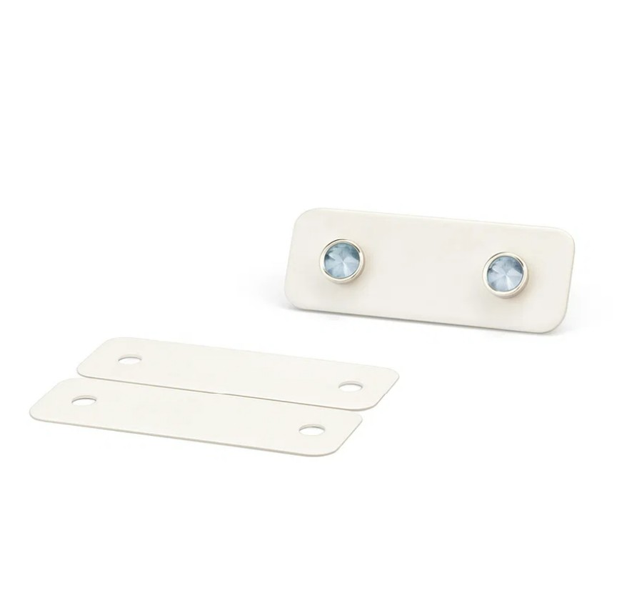 étiquettes boucle d'oreilles 2 trous 