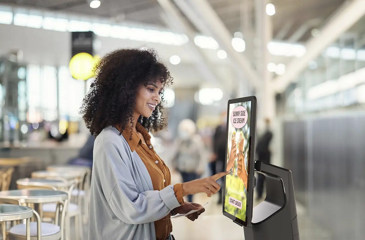 quiosque tactile avec scanner codes barres zebra KC50 pouces