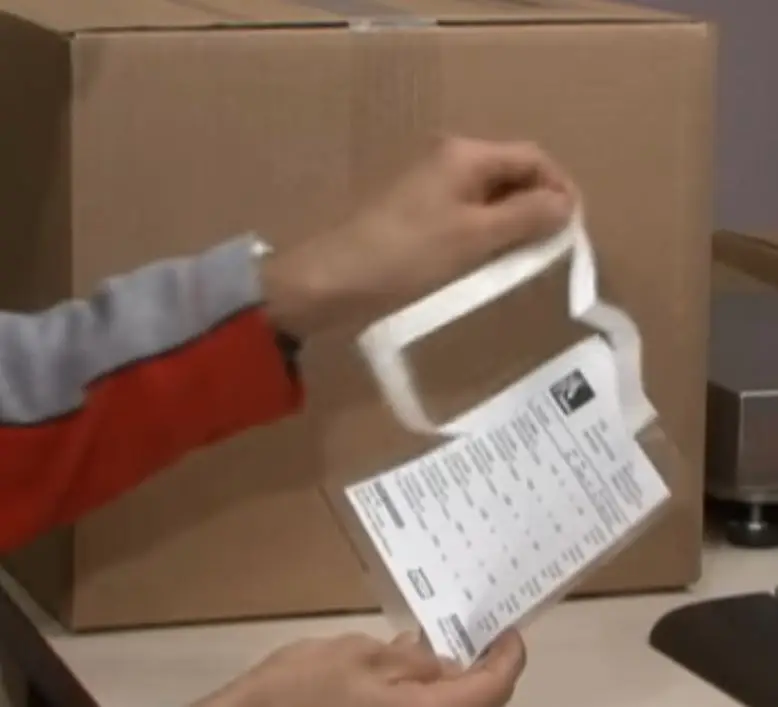 etiquette logistique adh&eacute;sive