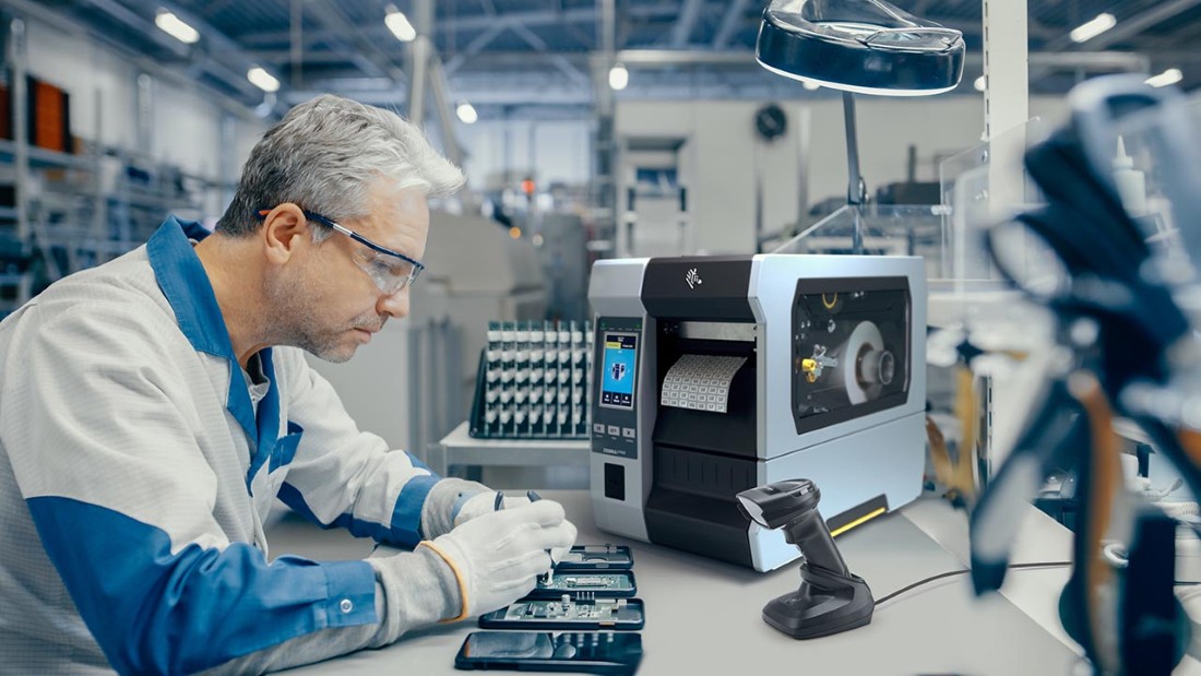 Scanner Bluetooth CS6080 en réception colis.