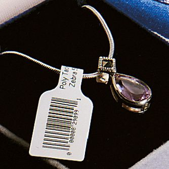 etiquettes bijou montre lunette collier