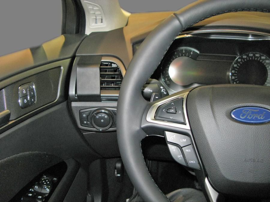 BRODIT - 805078 - ProClip Ford Mondeo 2015-20