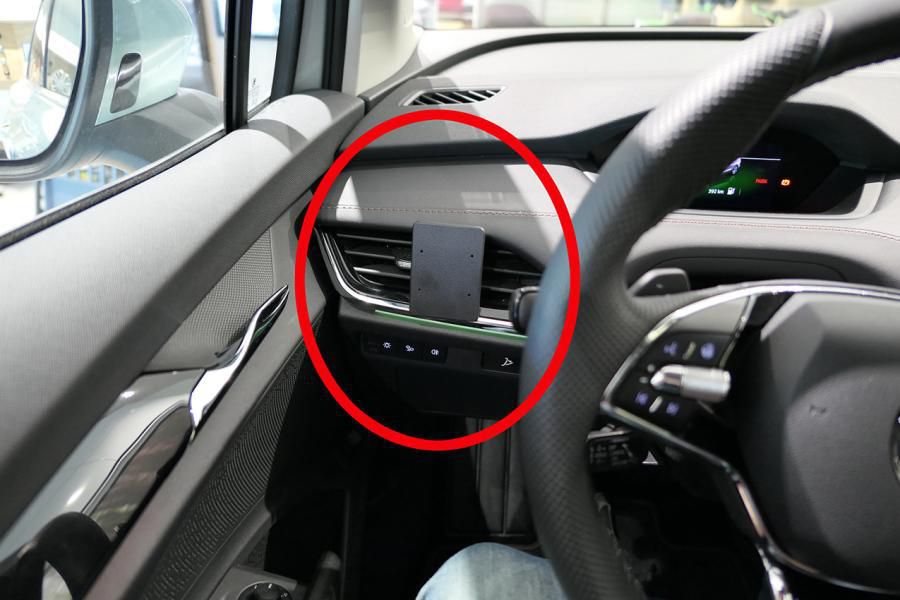 BRODIT - 805680 - ProClip 805680, Téléphone portable/Smartphone, Support passif, Voiture, Noir