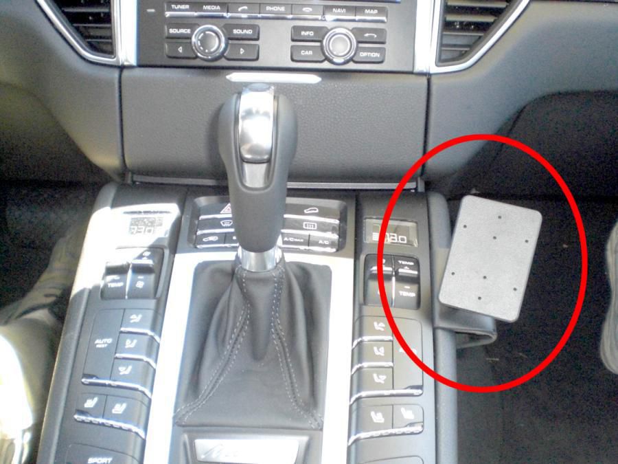 BRODIT - 835013 - ProClip ProClip 835013, Téléphone portable/Smartphone, Ordinateur de poche, Support passif, Voiture, Noir