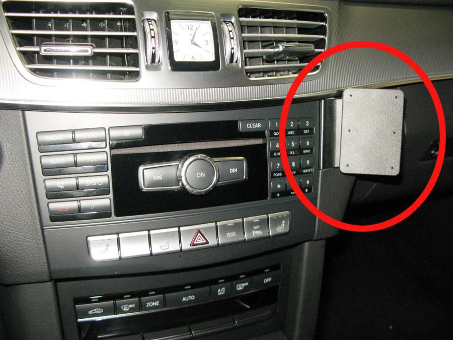 BRODIT - 855273 - ProClip Pour Mercedes Benz Classe E