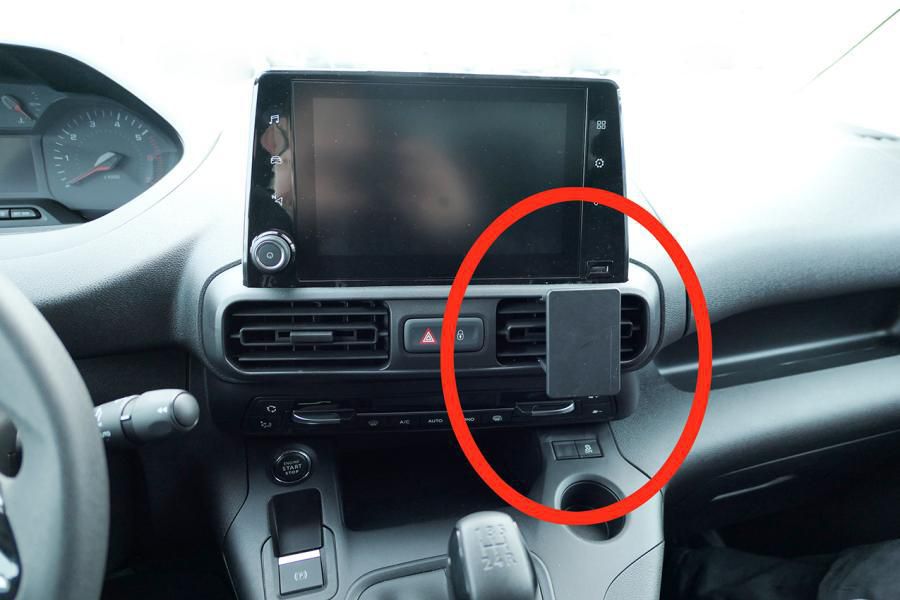 BRODIT - 855484 - ProClip 855484, Téléphone portable/Smartphone, Support passif, Voiture, Noir