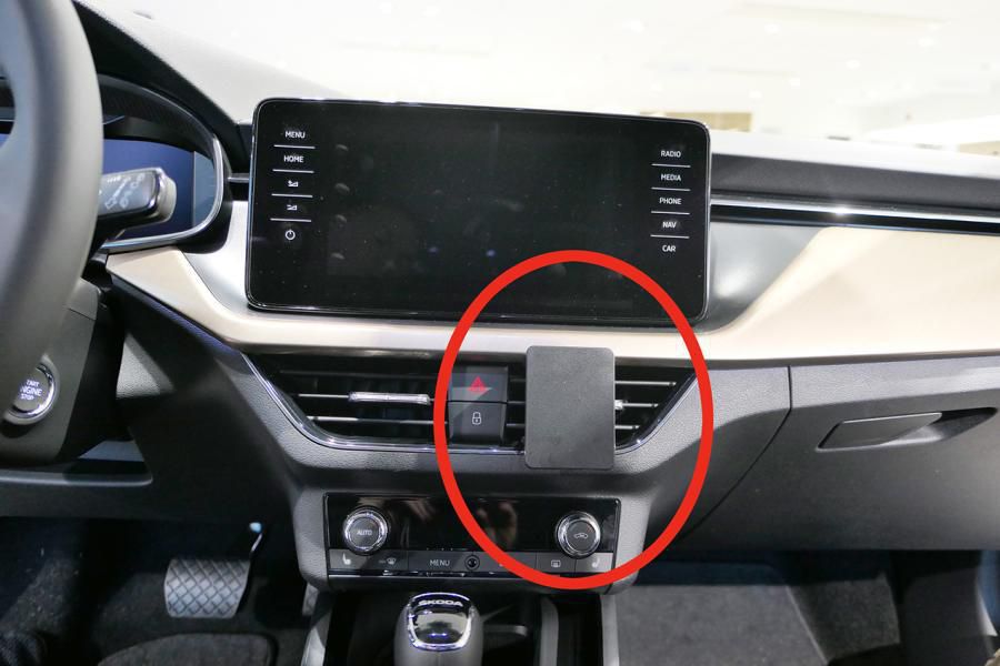 BRODIT - 855587 - ProClip 855587, Téléphone portable/Smartphone, Support passif, Voiture, Noir