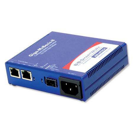 ADVANTECH DLOG - IMC-470-SFP-US - Convertisseur de média autonome, 1000Mbps, SFP, adaptateur AC (également connu sous le nom de Giga-McBasic 856-30600), version US